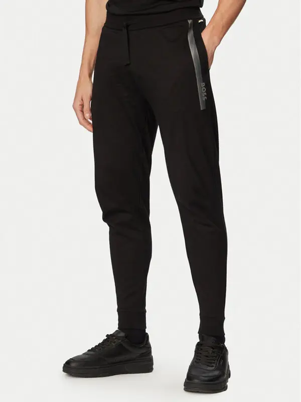 Boss BOSS Donji dio trenerke Authentic 50554784 Crna Regular Fit