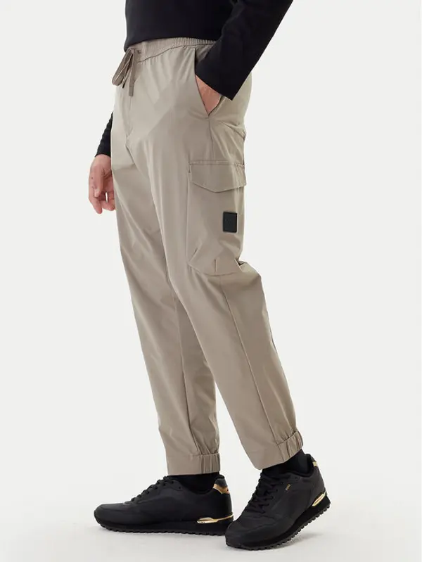 Boss BOSS Hlače T_Urbanex-Cargolight 50508339 Zelena Tapered Fit