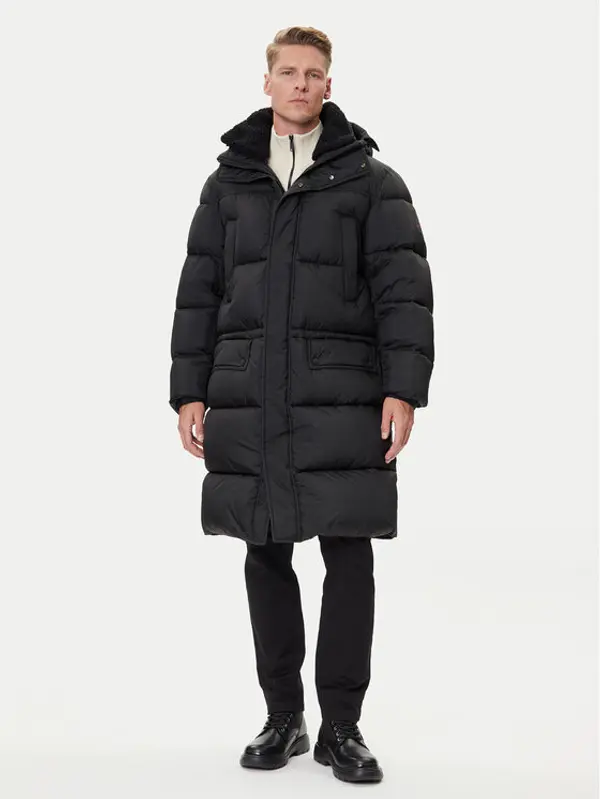 Boss BOSS Zimska jakna Omont 50543617 Crna Oversize
