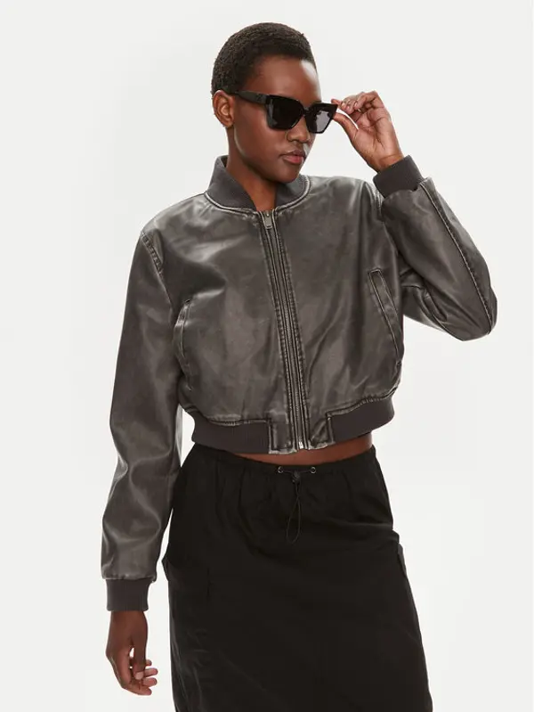 Brave Soul Brave Soul Bomber LJK-BENOITE Crna Straight Fit