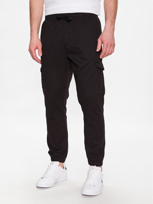 Brave Soul Brave Soul Jogger MTR-FINECARGO Crna Regular Fit