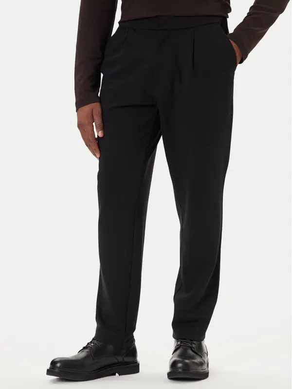 Calvin Klein Calvin Klein Chino LV04LE613G Crna Slim Fit