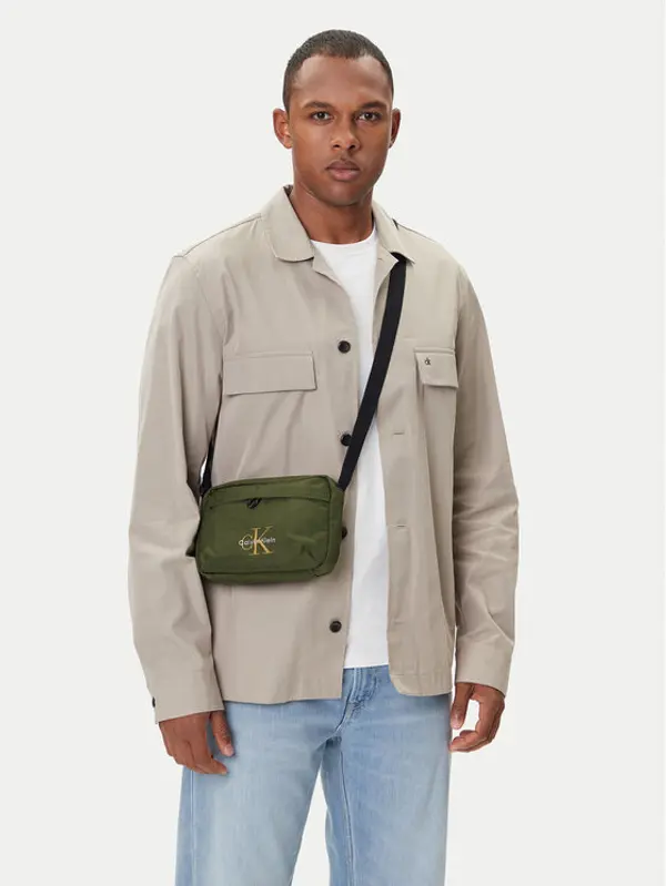 Calvin Klein Calvin Klein Crossover torbica Bold Camera Bag LV04D3117G Zelena