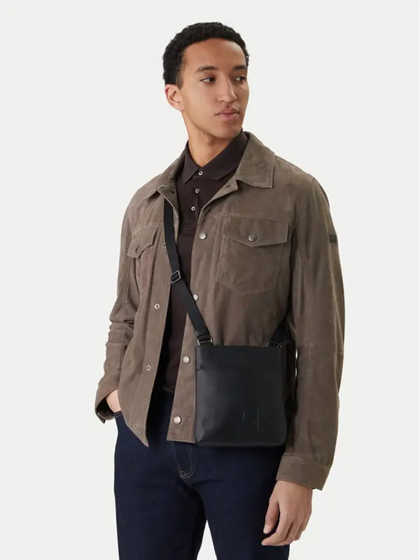 Calvin Klein Calvin Klein Crossover torbica Bold Ck Flatpack LV04D3344G Crna