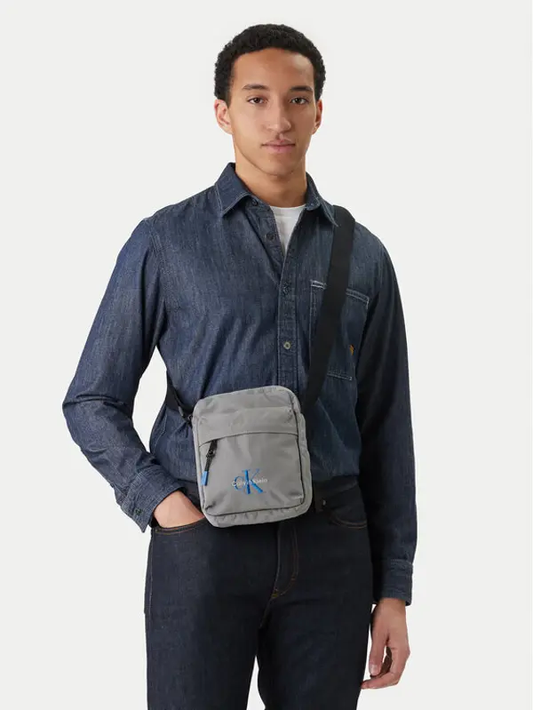 Calvin Klein Calvin Klein Crossover torbica Bold Reporter LV04D3421G Siva
