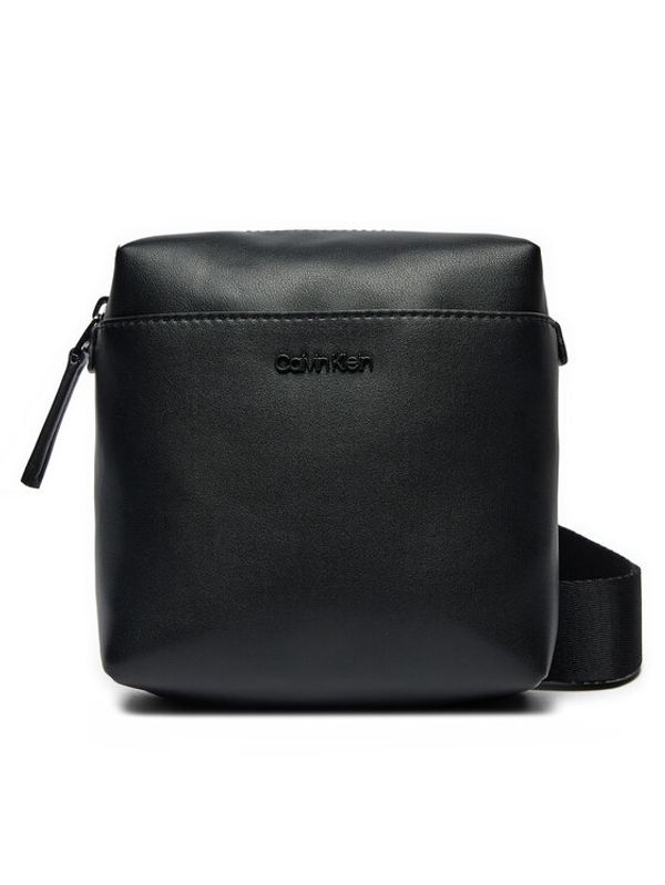 Calvin Klein Calvin Klein Crossover torbica Clean Essential Cube Reporter K50K512183 Crna