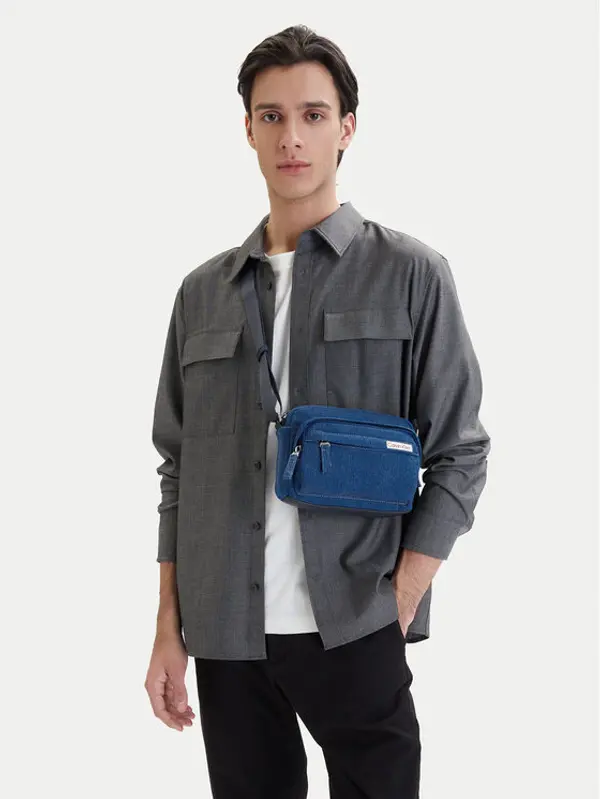 Calvin Klein Calvin Klein Crossover torbica Sleek Denim Utility Camera Bag LV04D3432G Plava