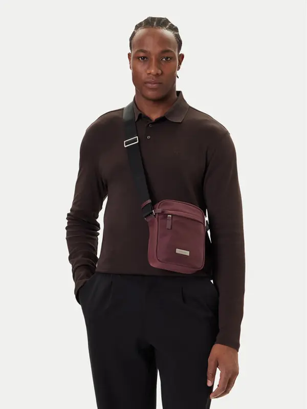 Calvin Klein Calvin Klein Crossover torbica Sleek Reporter LV04D3180G Tamnocrvena