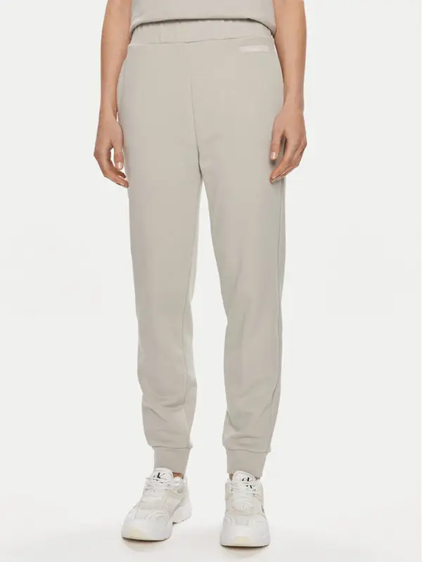 Calvin Klein Calvin Klein Donji dio trenerke Micro Logo K20K206632 Bež Regular Fit