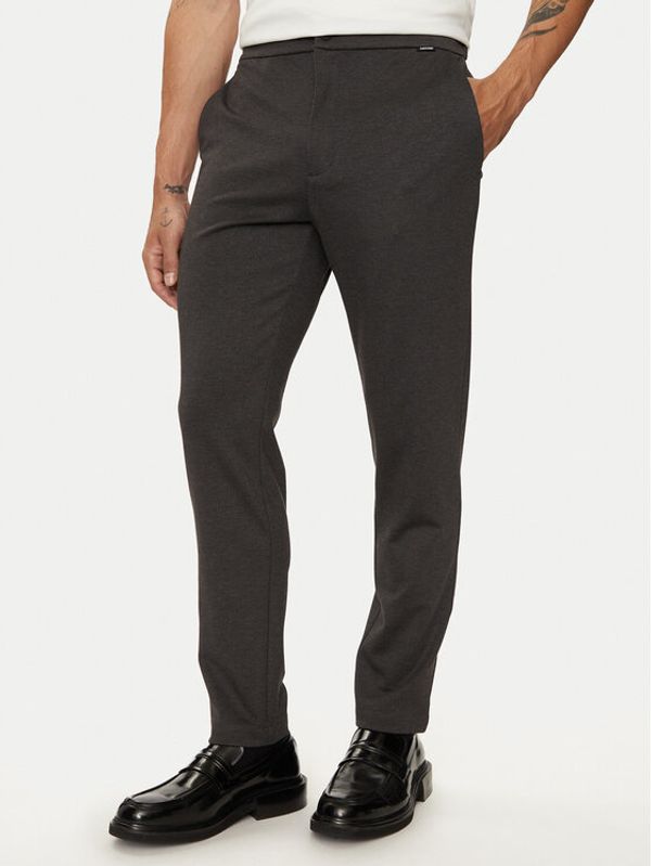 Calvin Klein Calvin Klein Hlače K10K113647 Siva Comfort Fit