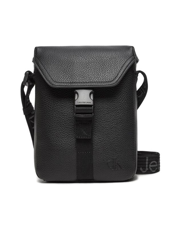 Calvin Klein Jeans Calvin Klein Jeans Crossover torbica Ultralight Reporter17 W/Flap Pu K50K512021 Crna