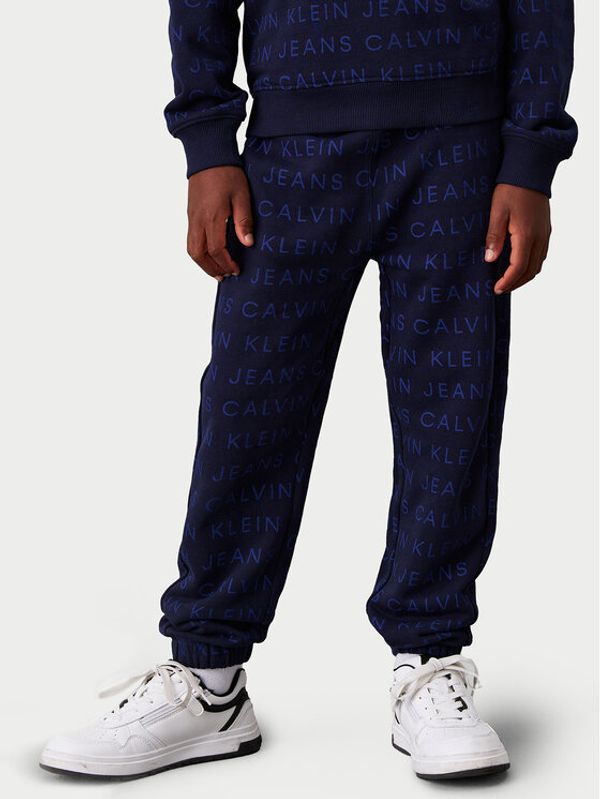 Calvin Klein Jeans Calvin Klein Jeans Donji dio trenerke Ckj Aop Jogger IB0IB02323 Tamnoplava Regular Fit