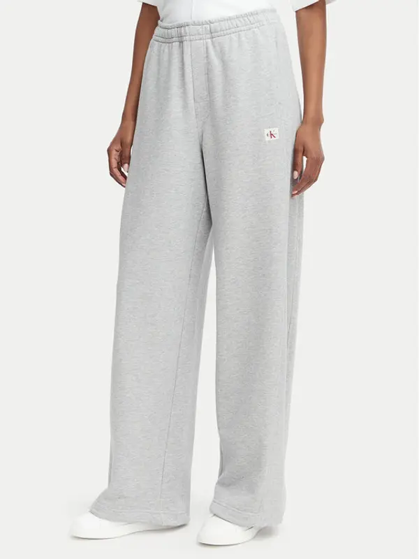 Calvin Klein Jeans Calvin Klein Jeans Donji dio trenerke LV047C249G Svijetlo siva Regular Fit