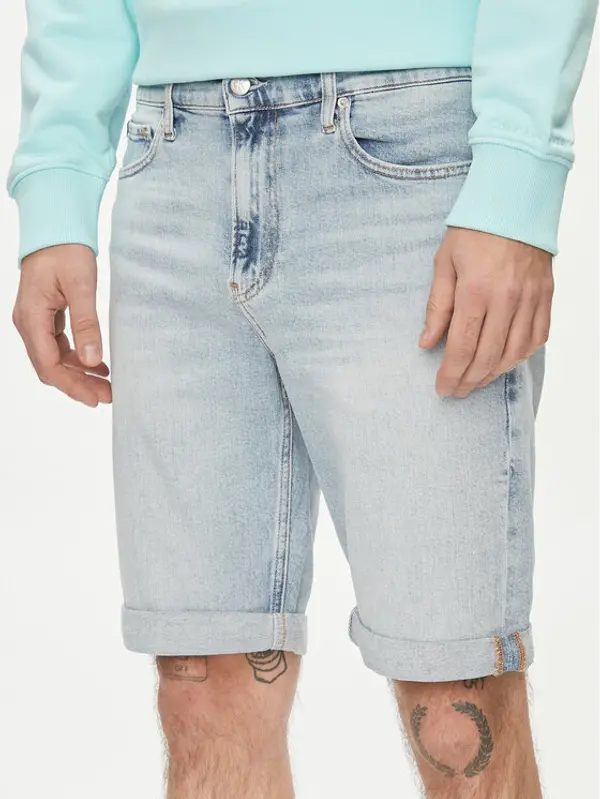 Calvin Klein Jeans Calvin Klein Jeans Kratke traperice J30J324871 Plava Slim Fit