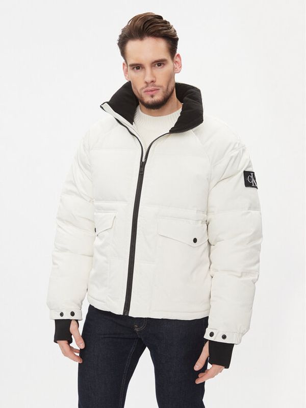 Calvin Klein Jeans Calvin Klein Jeans Pernata jakna J30J324064 Bijela Relaxed Fit