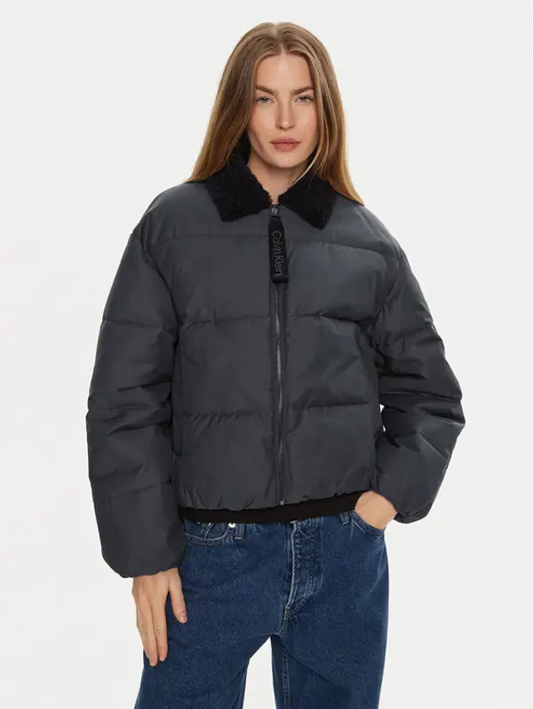 Calvin Klein Jeans Calvin Klein Jeans Zimska jakna Aviator J20J224121 Crna Relaxed Fit