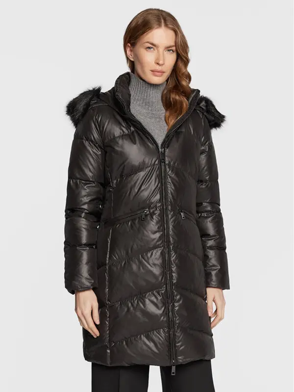 Calvin Klein Calvin Klein Pernata jakna Essential K20K204953 Crna Regular Fit