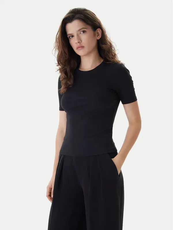 Calvin Klein Calvin Klein T-shirt LV044D246G Crna Slim Fit