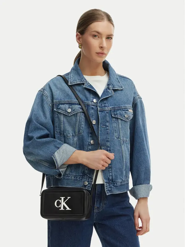 Calvin Klein Calvin Klein Torbica Bold Ck Camera Bag LV04F3220G Crna