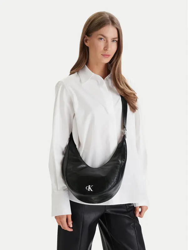 Calvin Klein Calvin Klein Torbica Buckle Convertible Small Hobo LV04F3512G Crna