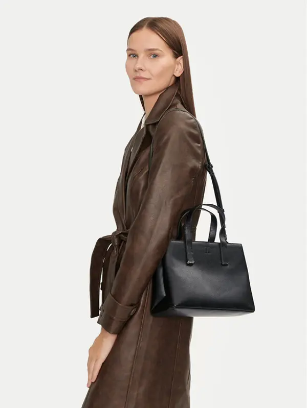 Calvin Klein Calvin Klein Torbica Ck Plaque Small Tote K60K612781 Crna