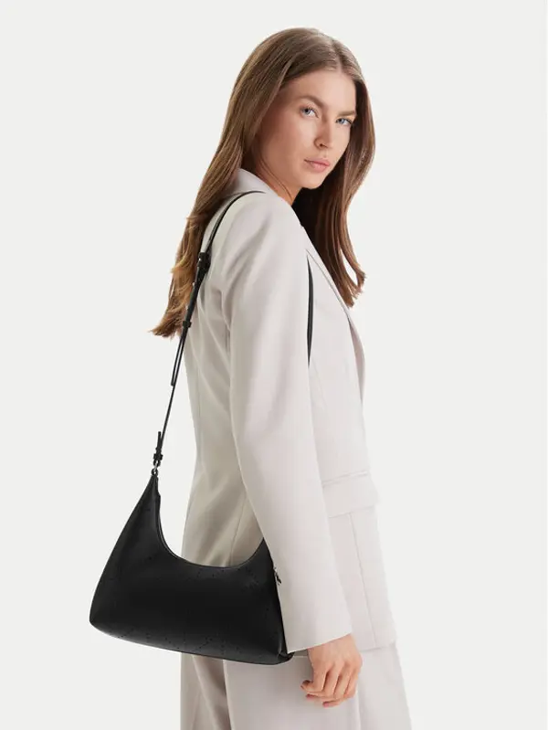 Calvin Klein Calvin Klein Torbica Emblem Aop Perfor Lthr Bag LV04F3367G Crna