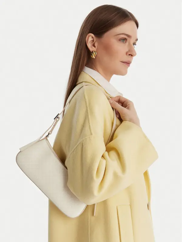 Calvin Klein Calvin Klein Torbica Emblem Aop Small Shoulder Bag LV04F3324G Écru