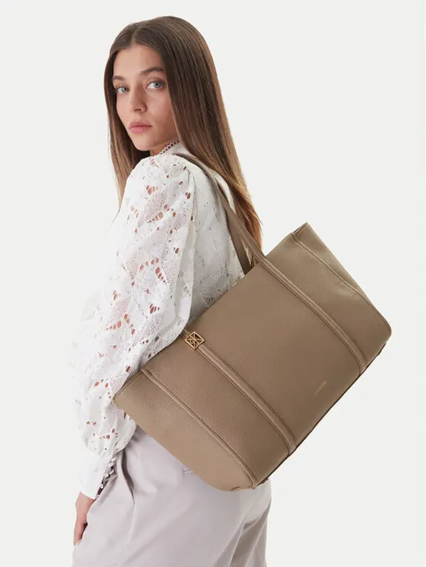 Calvin Klein Calvin Klein Torbica Emblem Hw Pebble Tote LV04F3424G Bež