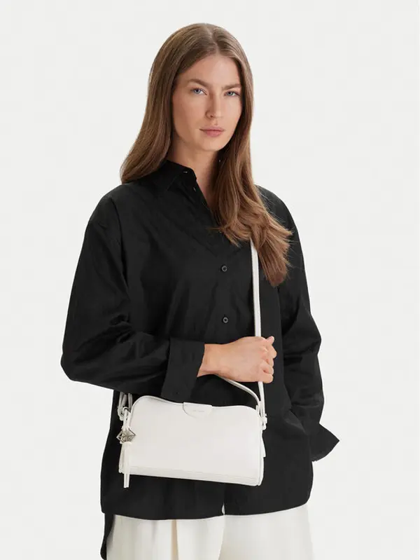 Calvin Klein Calvin Klein Torbica Emblem Trio Top Handle Camera Ba LV04F3370G Bijela