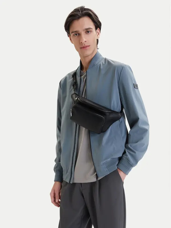 Calvin Klein Calvin Klein Torbica oko struka﻿ Webbing Strap Waistbag LV04D3130G Crna