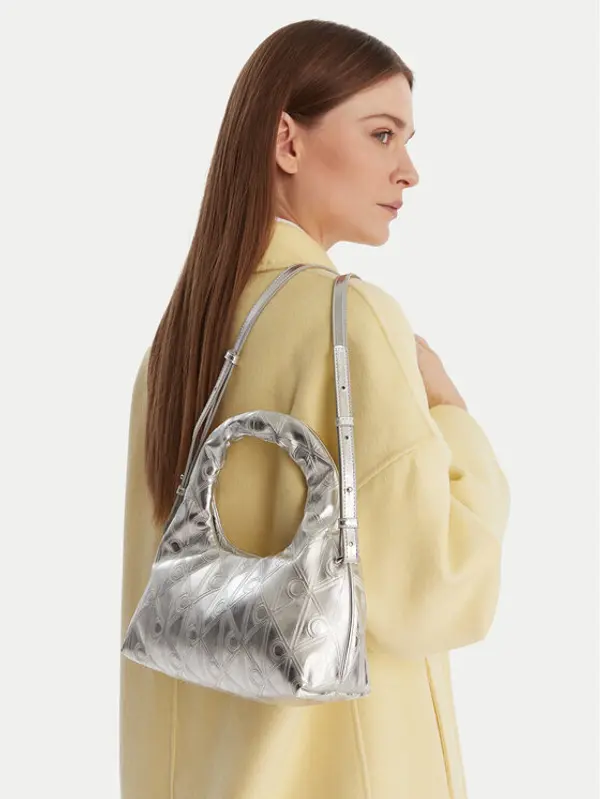 Calvin Klein Calvin Klein Torbica Puffy Aop Mini Bag With Strap LV04F3444G Srebrna