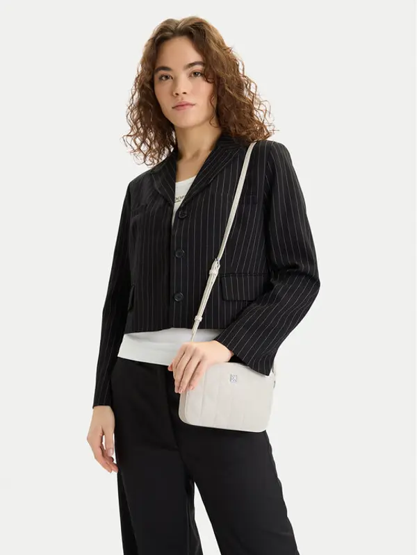 Calvin Klein Calvin Klein Torbica Quilted Camera Bag LV04F3328G Bijela