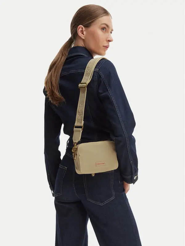 Calvin Klein Calvin Klein Torbica Webbing Strap Canvas Camera Bag LV04F3385G Bež