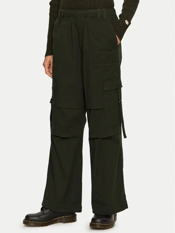 Champion Champion Donji dio trenerke 117503 Zelena Oversize