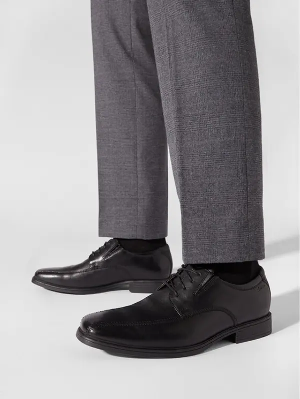 Clarks Clarks Cipele Tilden Walk 261103107 Crna