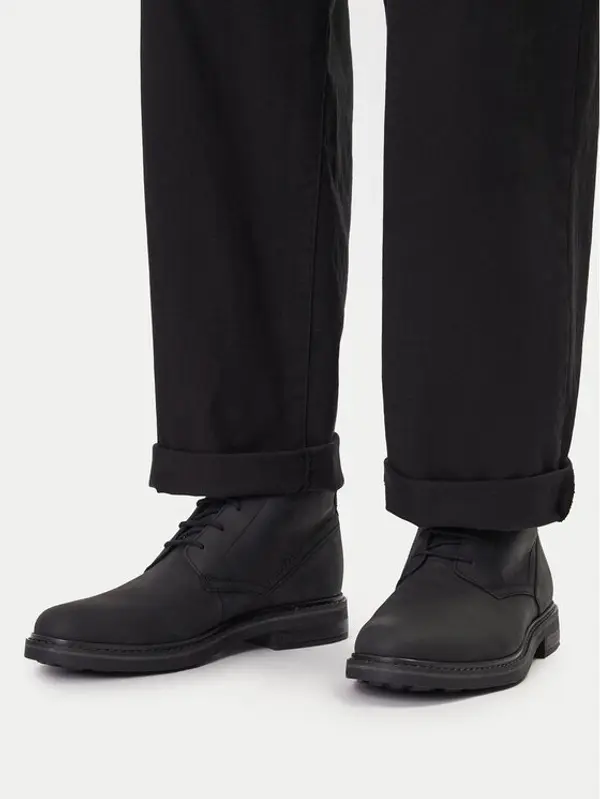 Clarks Clarks Gležnjače Newford Mid 26183381 Crna