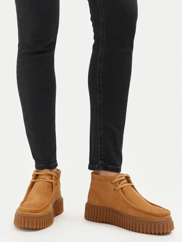 Clarks Clarks Gležnjače Torhill Moss 26179359 Smeđa