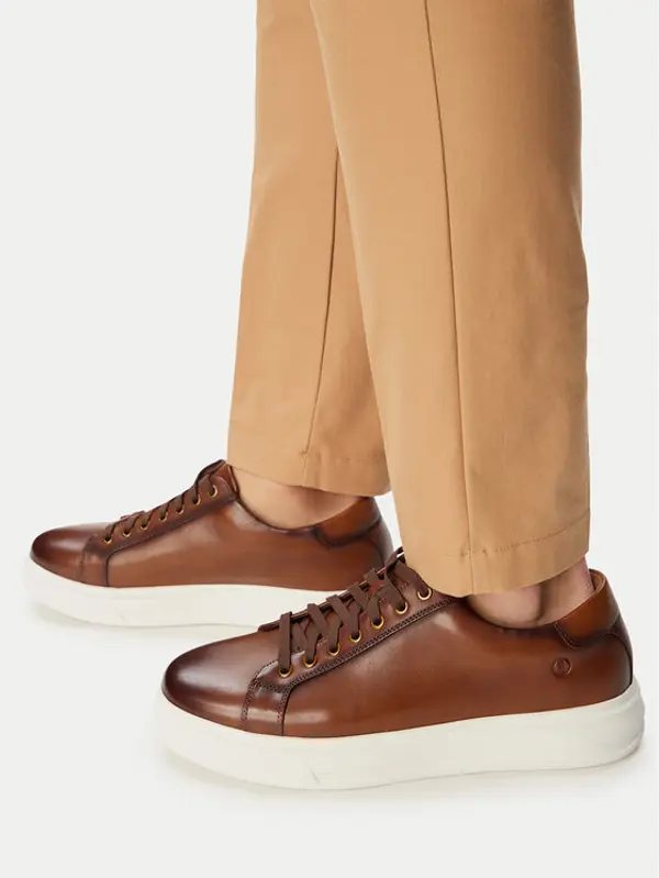 Clarks Clarks Tenisice Goswell Tie 26186561 Smeđa
