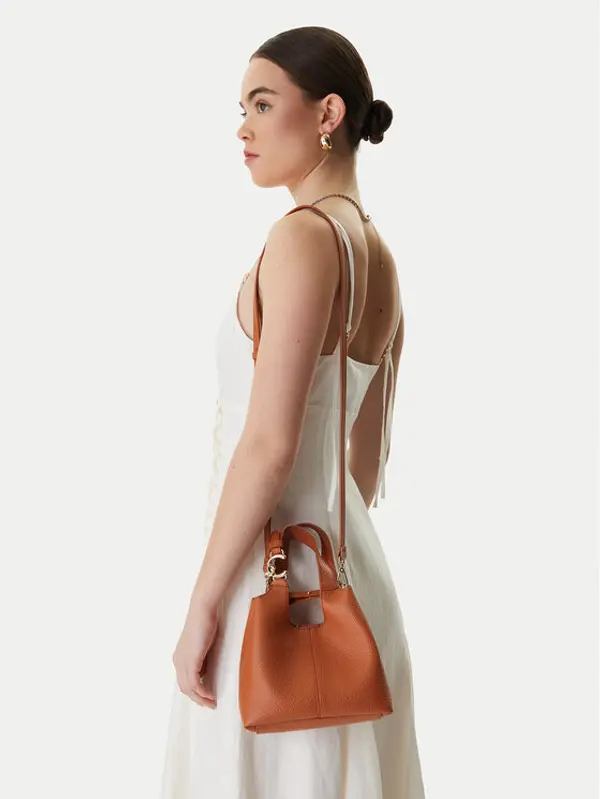 Coccinelle Coccinelle Torbica SHA Coccinelle C-Easy E1 SHA 58 01 01 Smeđa