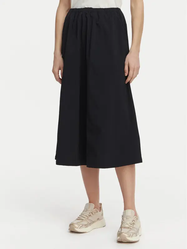 Columbia Columbia Midi suknja Chill Creek™ 2155551 Crna Regular Fit