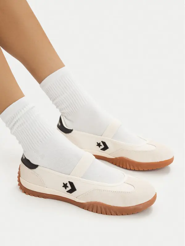 Converse Converse Balerinke Run Star Trainer Ballet Flat A16250C Écru