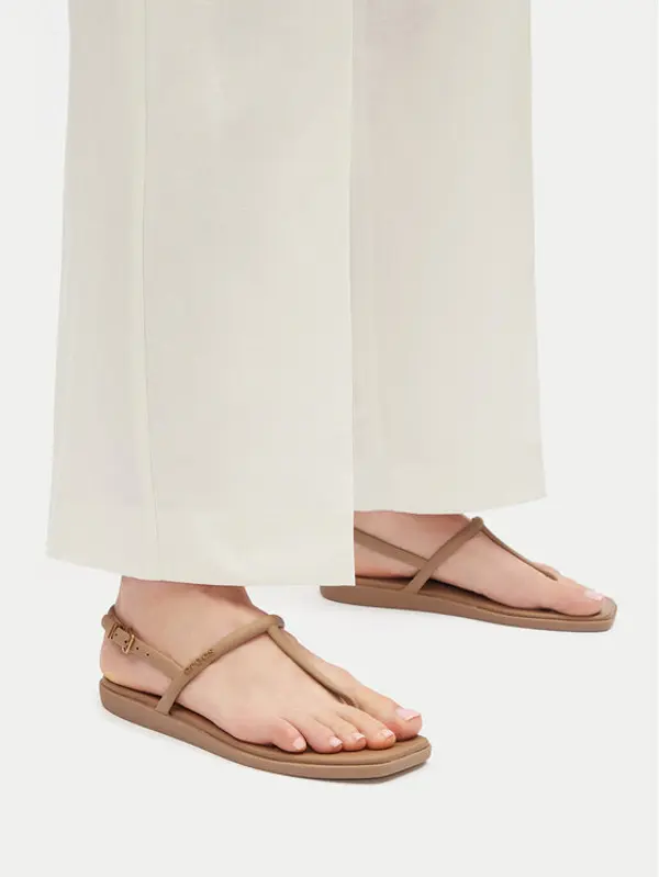 Crocs Crocs Sandale Miami Thong Flip 209793 Smeđa