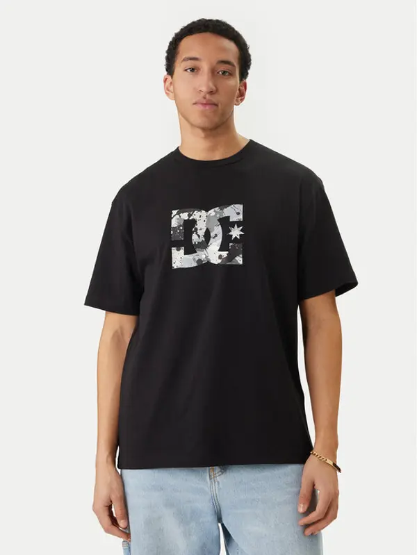 DC Shoes DC Shoes T-shirt Star Filled EDYZT04348 Crna Regular Fit