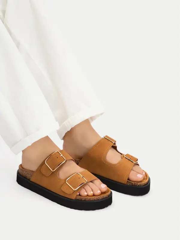 DeeZee DeeZee Natikače CEO-LB-P2181 Smeđa