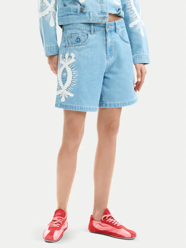 Desigual Desigual Kratke traperice Wakand 26SWDD45 Plava Relaxed Fit