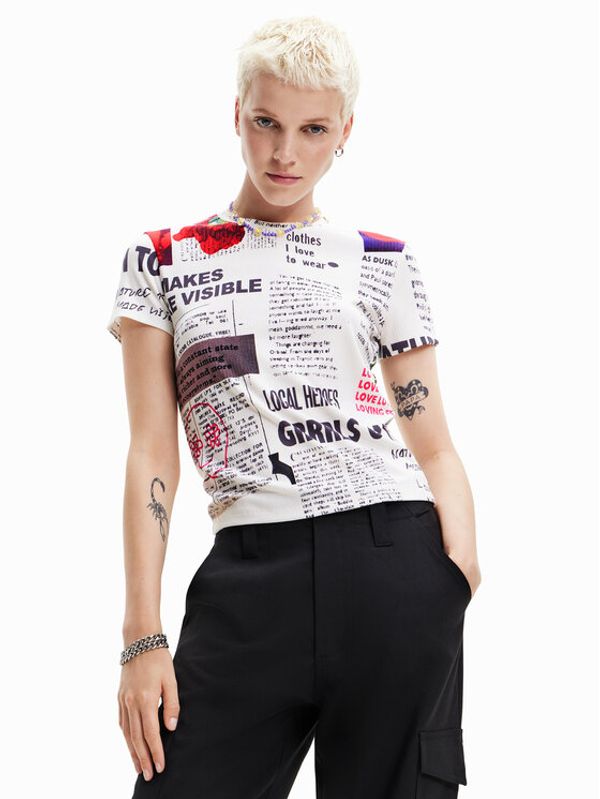 Desigual Desigual T-shirt Newspaper 23SWTK61 Bijela Regular Fit