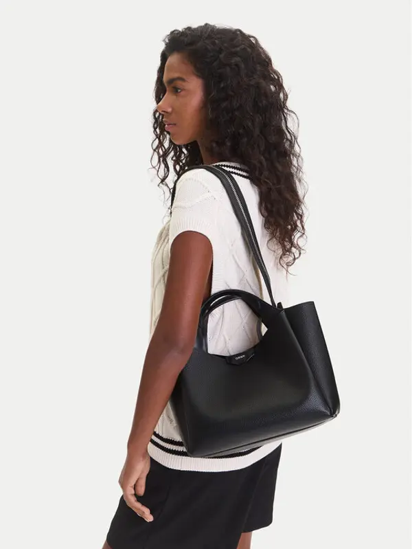 DKNY DKNY Torbica Willa R43DYG33 Crna