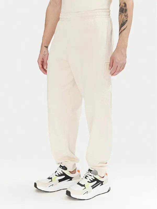 EA7 Emporio Armani EA7 Emporio Armani Donji dio trenerke 7M000154 AF10432 U1079 Écru Regular Fit