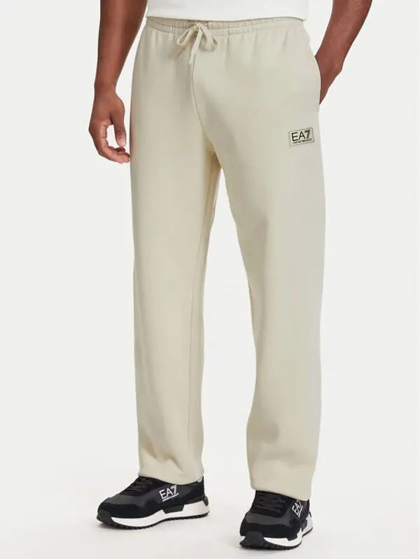 EA7 Emporio Armani EA7 Emporio Armani Donji dio trenerke 7M002235 AF21822 U1079 Svijetlo bež Regular Fit
