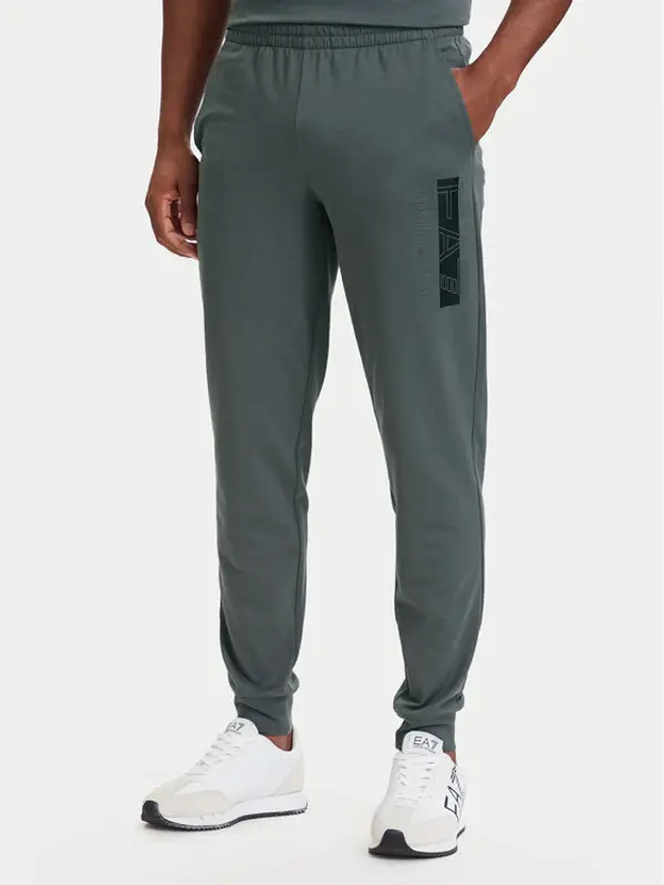 EA7 Emporio Armani EA7 Emporio Armani Donji dio trenerke 7M002422 AF13512 M8011 Siva Slim Fit